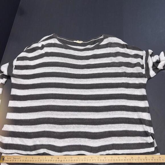 Eileen Fisher Organic Linen Striped Relaxe Top Gray White Boatneck Casual Mediu - Picture 5 of 10
